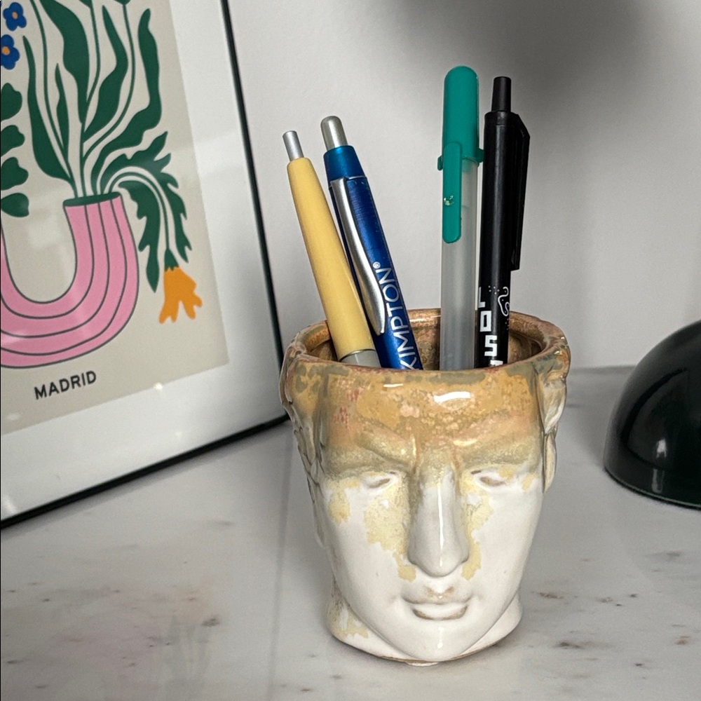 Grecian Head Planter
